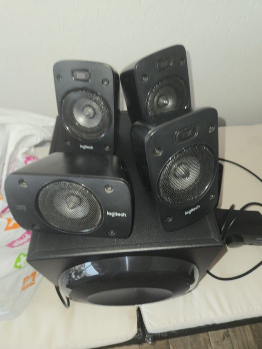 sistem logitech 5.1 z906