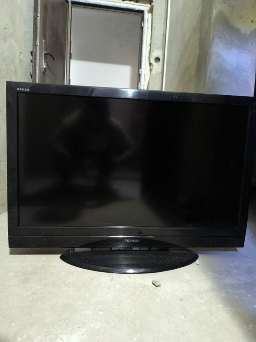 Toshiba TV Чисто нов