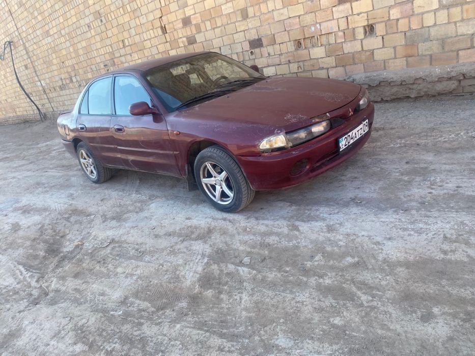 Продам машину мазда