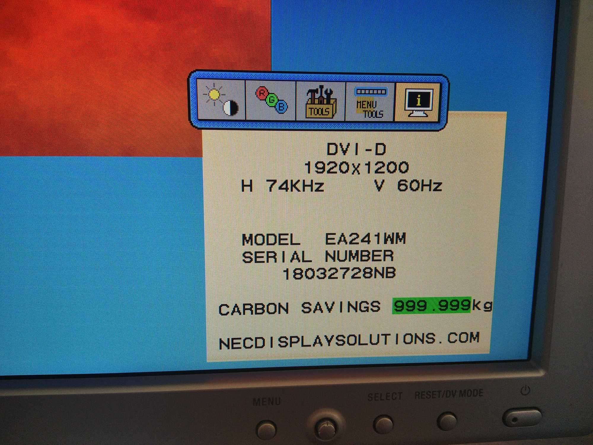 Професионален монитор NEC 61,0cm (24") 1920x1200 TFT WUXGA - отличен