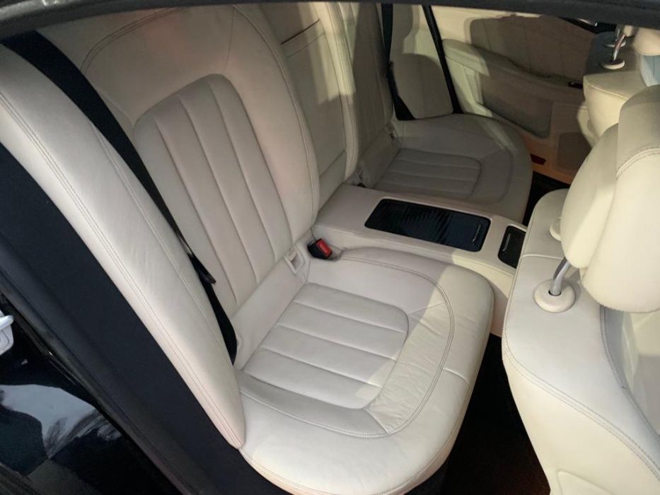 Dezmembrez mercedes cls w218/cls 350 4 matic/cls 250 cdi/pachet amg/