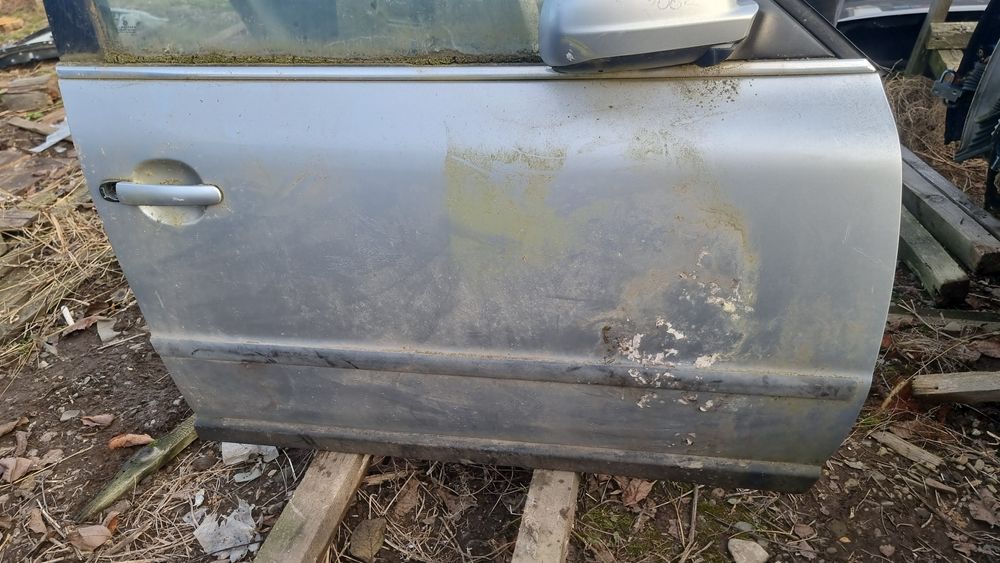 usa dreapta fata volkswagen passat b5 2002