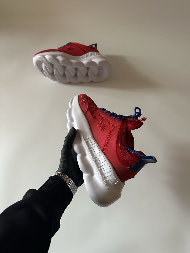Versace Chain Reaction