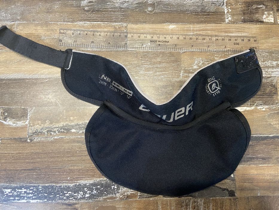 Воротник (ошейник) Bauer хоккейный детский