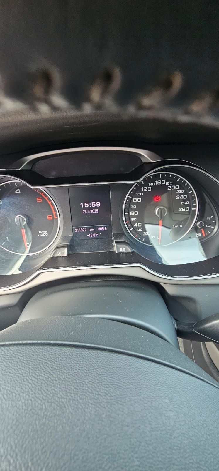 Audi A4 Avant (Station Wagon)