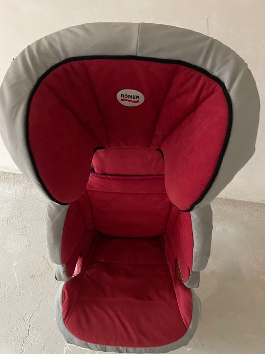 Детско столче за кола 18-32кг