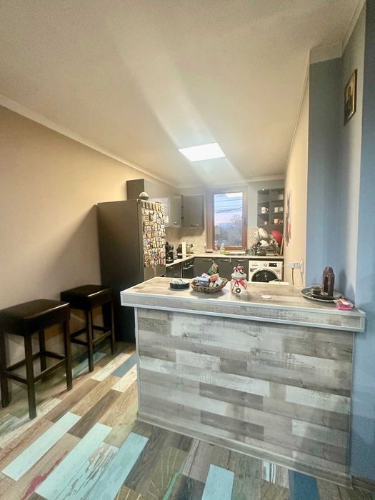 Продава къща в с. Лесново