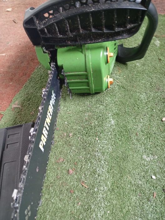 Vind drujba pentru piese