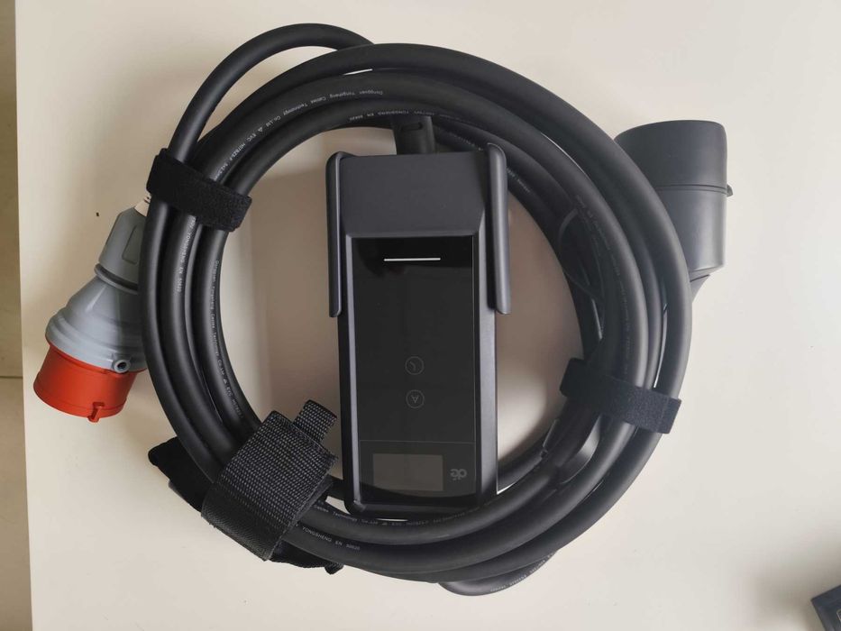 Мобилна зарядна станция 11 KW/16А Тип 2 с 5 метра кабел и App