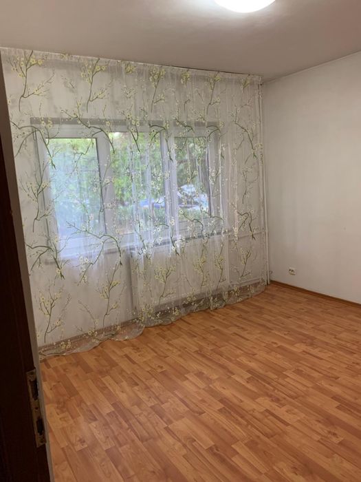 Inchiriez apartament Rovine pretabil Firmă