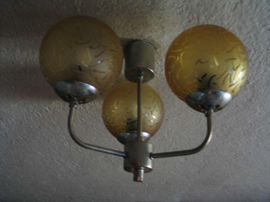 candelabru cu 3 braţe