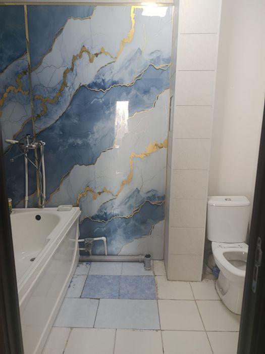 Toshkent viloyati, Qorasuvda 42 kv 2 xonali dom sotiladi