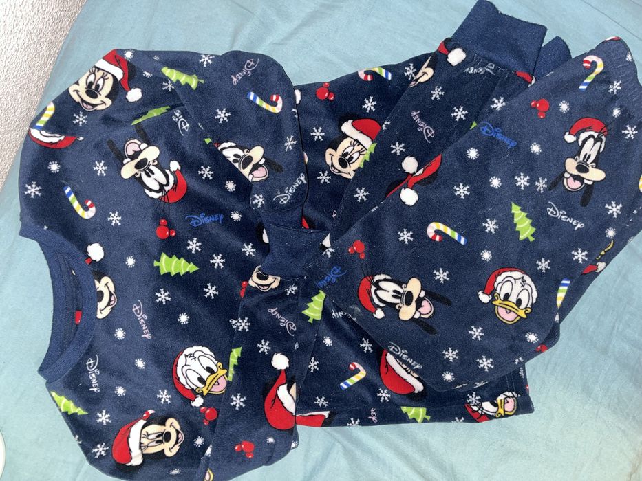 Коледна пижама Мики Маус
