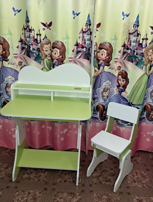 Растущая парта со стулом