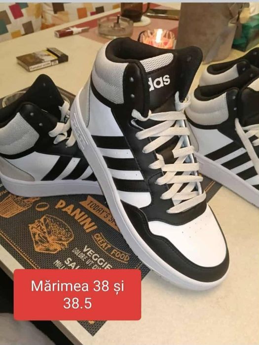 Adidași originali Indonezia