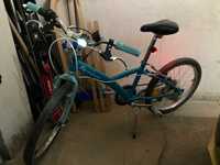 Много запазен детски велосипед 20" BTWIN