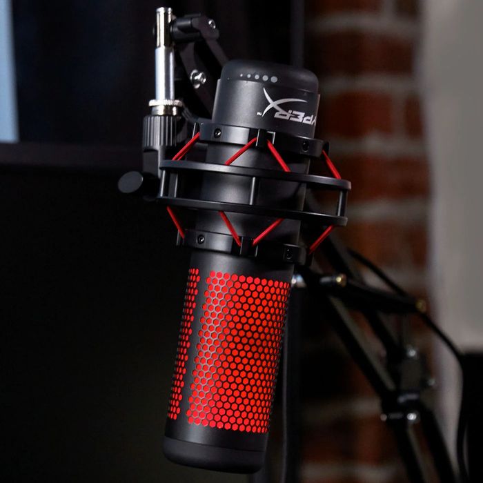 Микрофон HyperX QuadCast - USB Microphone
