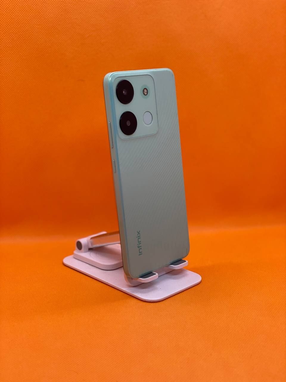 Infinix Smart 7 sotiladi 64Gb