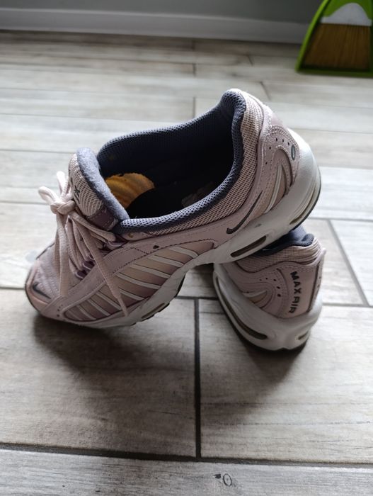 Маратонки Nike air max