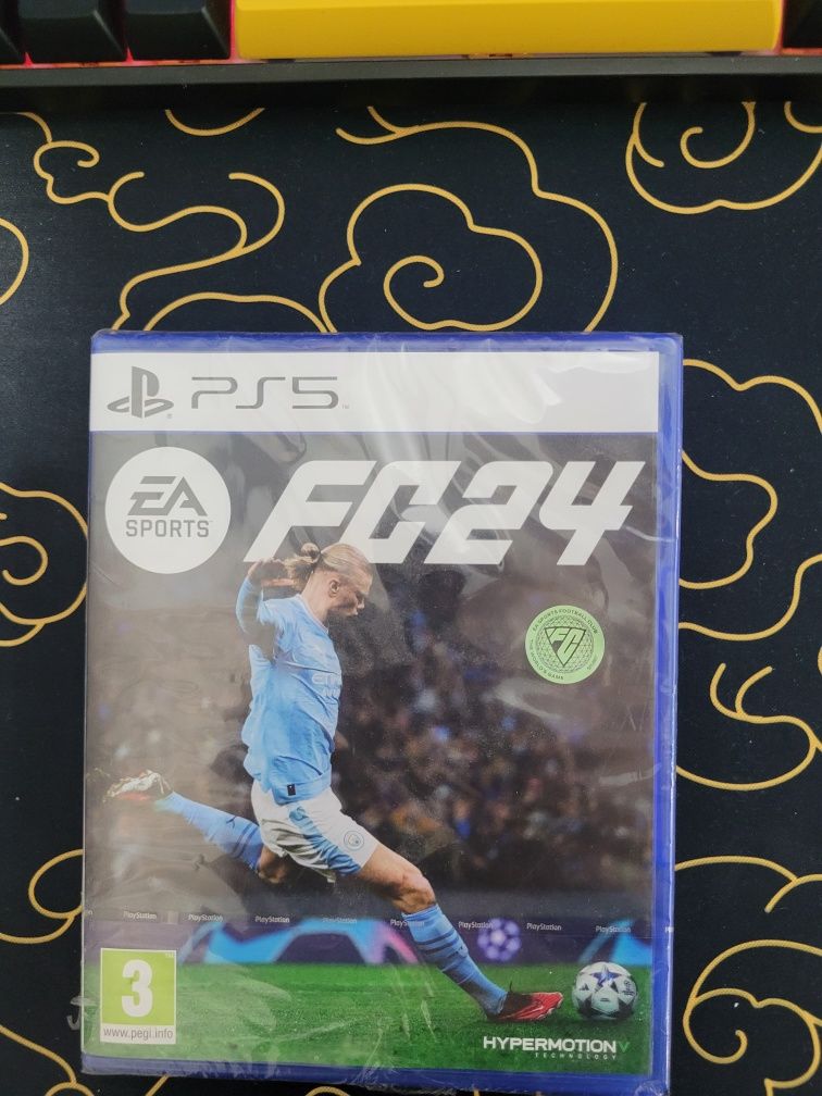 Диск с игрой FC24 PS5