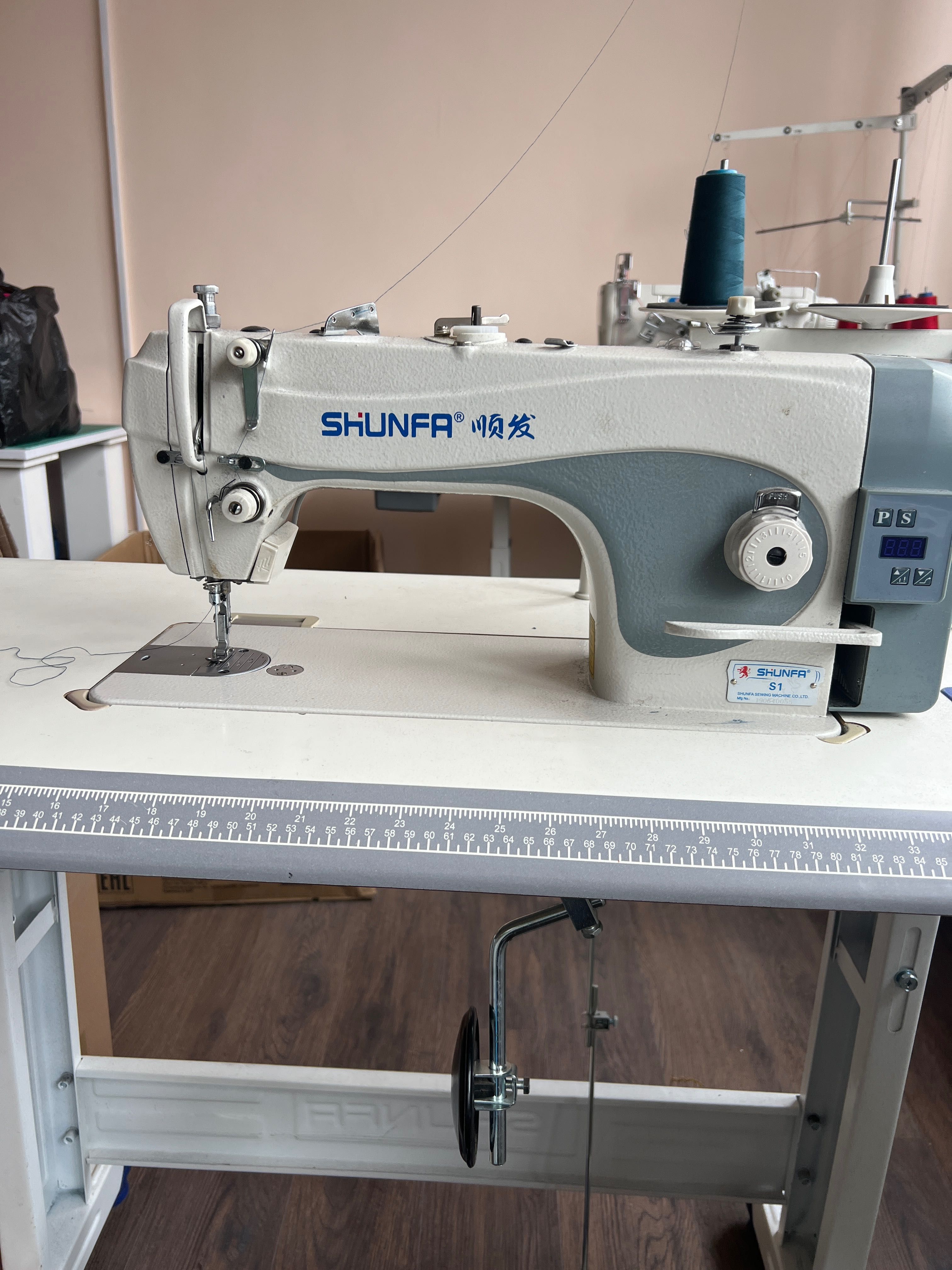 Швейная машина Shunfa S1 белый, синий
