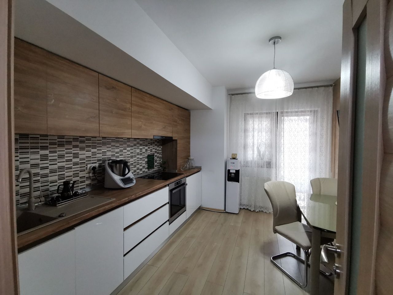 Apartament 2 camere central Piata Simian