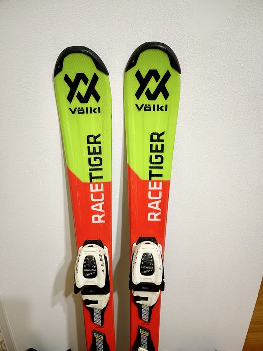 Schiuri copii 100 cm volkl cu clapari set skiuri