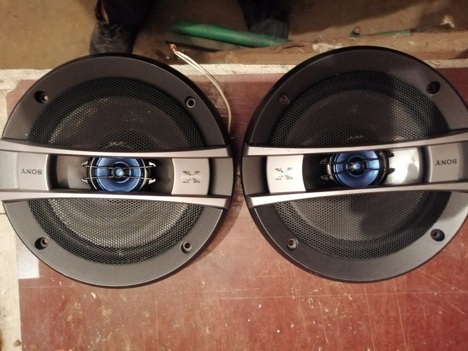 Vând difuzoare sony xplod 17 cm stare f buna putere 40w preț 170 lei a