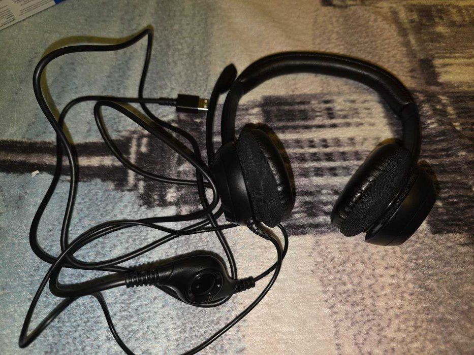 Logitech H390 слушалки