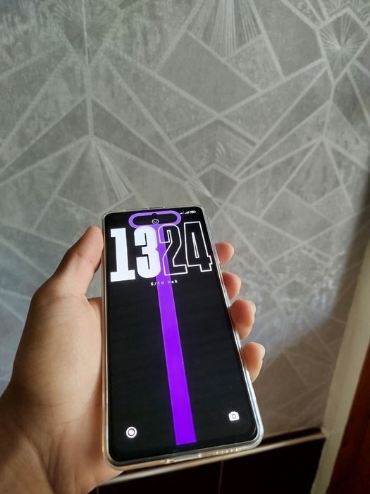 Poco X5 pro 5G sotiladi