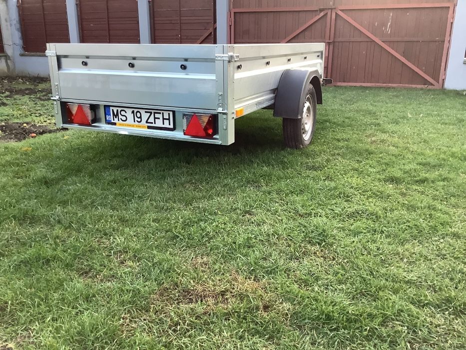 Vand remorca 750kg, noua, cu garantie, un singur ax, înmatriculata