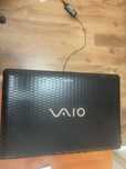 Лаптоп ,, Sony Vaio “ , адаптер , камера и мишка