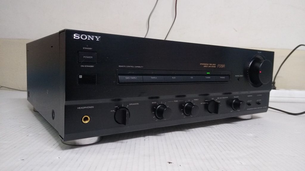 Amplificator Sony TA-F519R