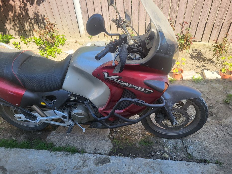 Honda Varadero xl 1000.