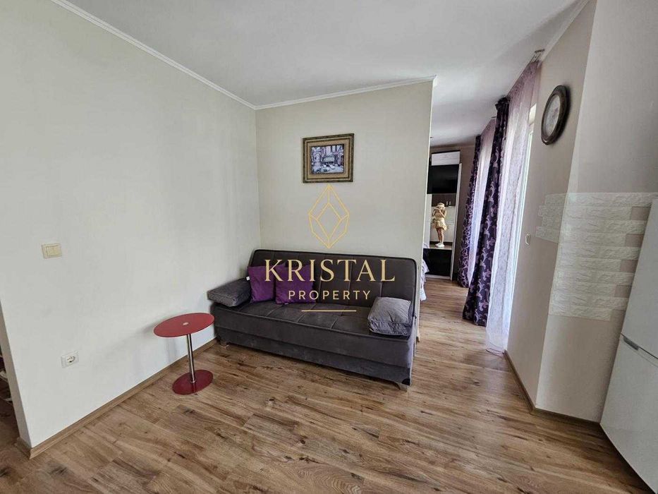 Продава се Двустаен апартамент в к.к. Слънчев бряг - 49 кв.м за 1490 €/кв.м - Снимка #2