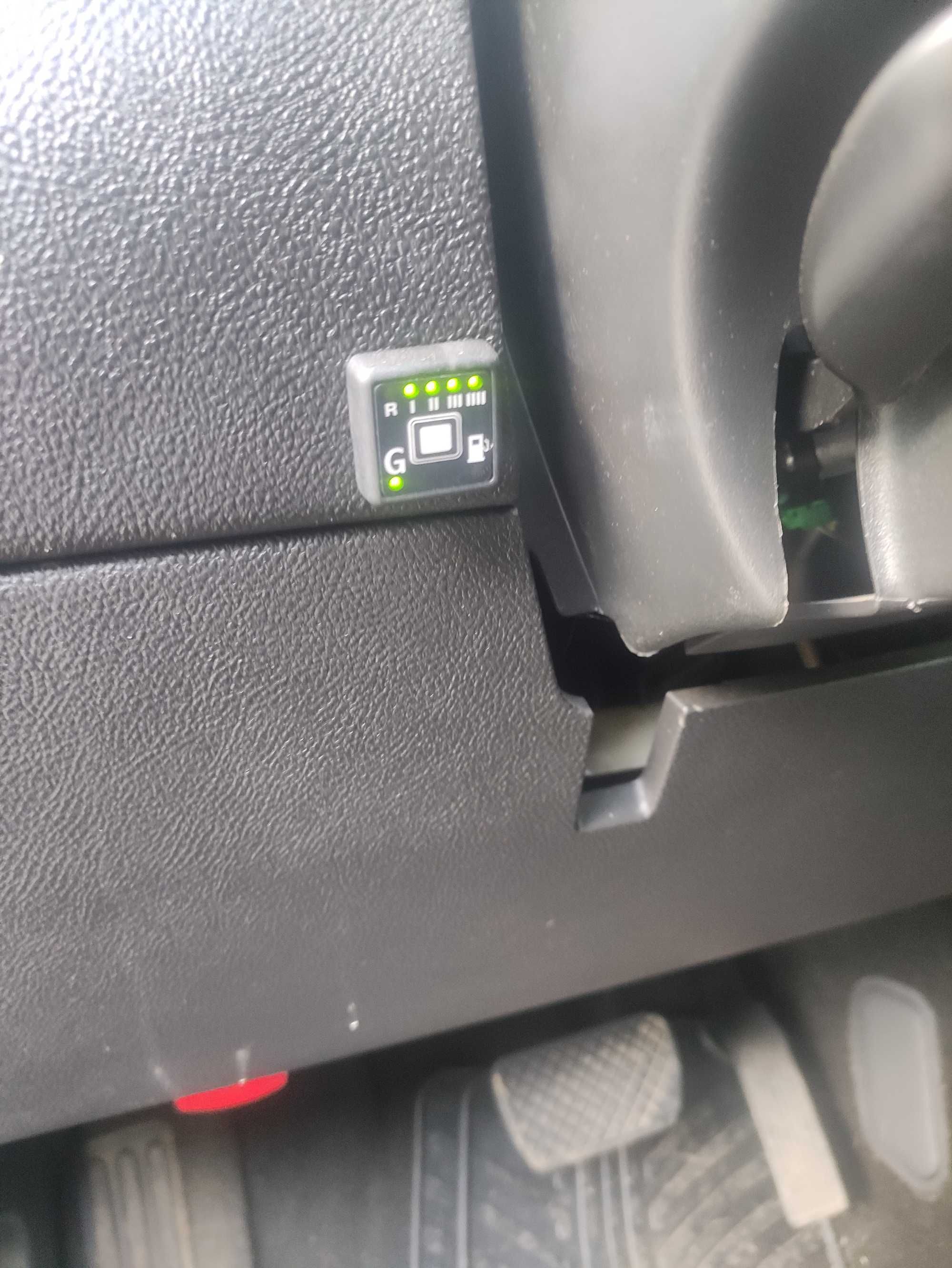 Шавролет HHR 2.2 газ бензин