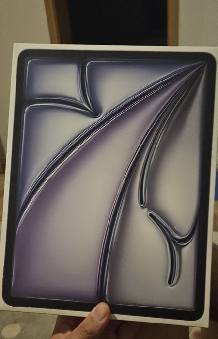 Apple iPad Air 13  M3 Chip (2025)  128GB   13"  WiFi & Cellular/5G  Sp