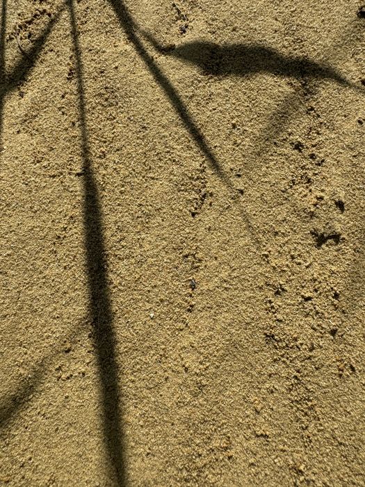 Agregate-sorturi (0-4,4-8,8-16,16-32) balastru,nisip galben.