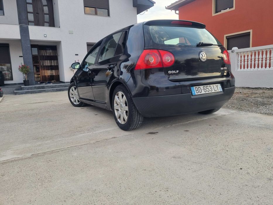 Volkswagen Golf V