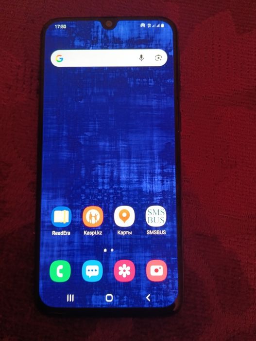 Продаю Samsung galaxy A40