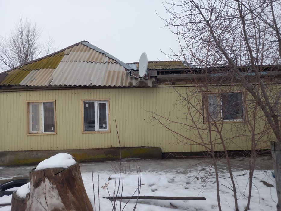 Продам дом в п.Бурлин