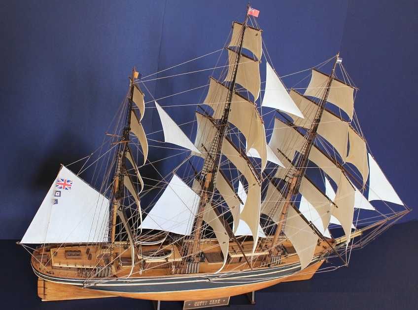 Макет на ветроходен кораб – клиперът Cutty Sark