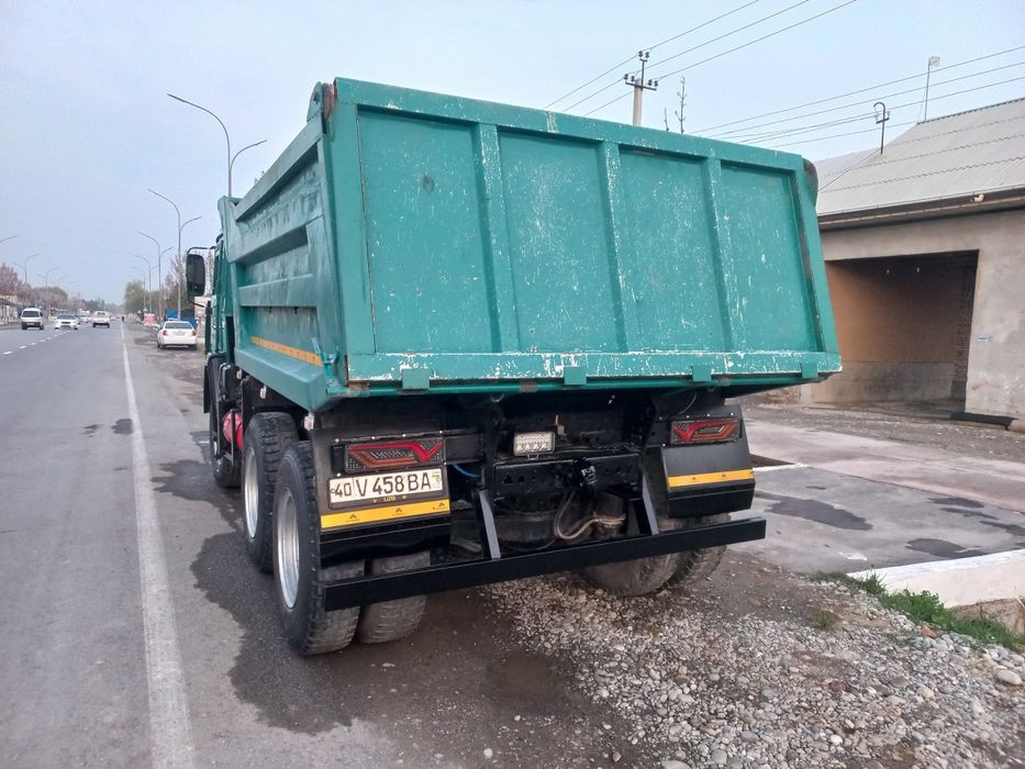 Kamaz sotiladi ideal holatda