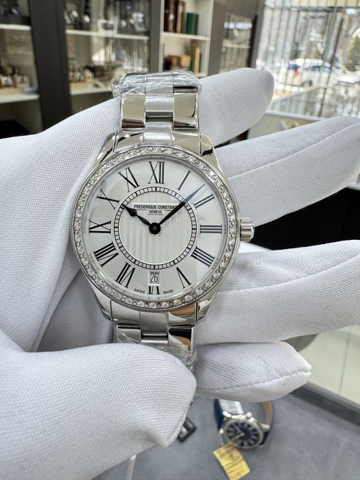 Женские Часы Frederique Constant С бриллиантами 0.5карат