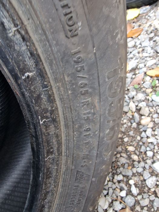 Anvelope 195/65R15 marca Semperit, M+S, DOT 2021,7 mm