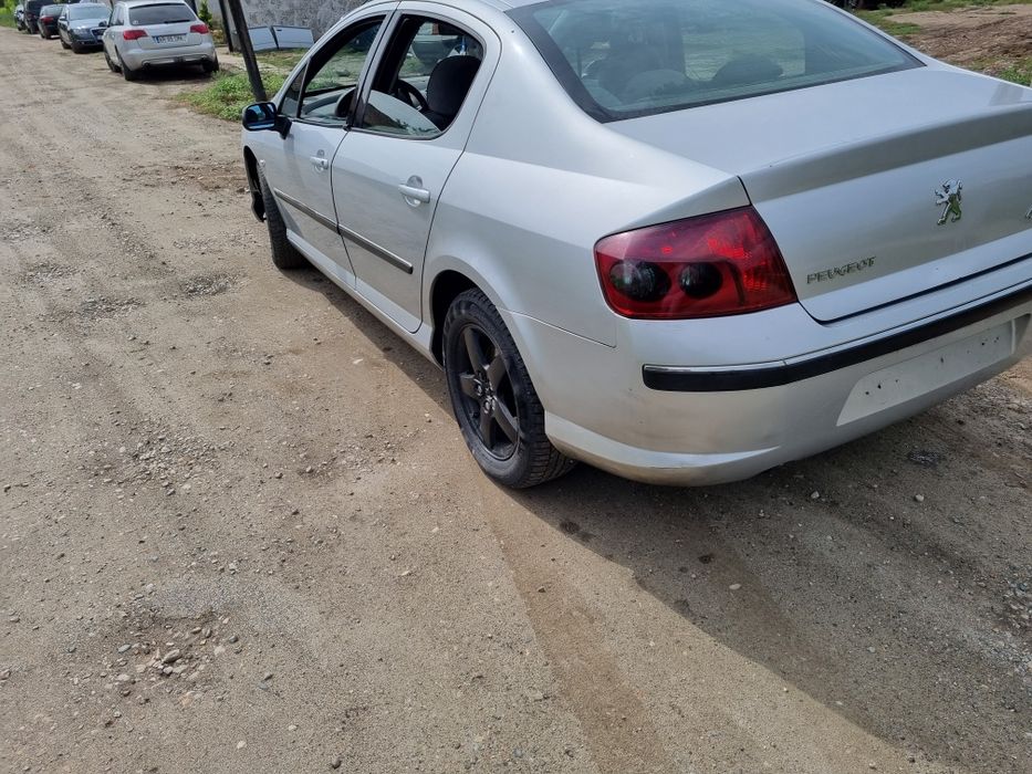 Dezmembrez Peugeot 407 2.0 136 cai an 2006