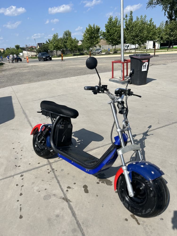 Vand scuter electric