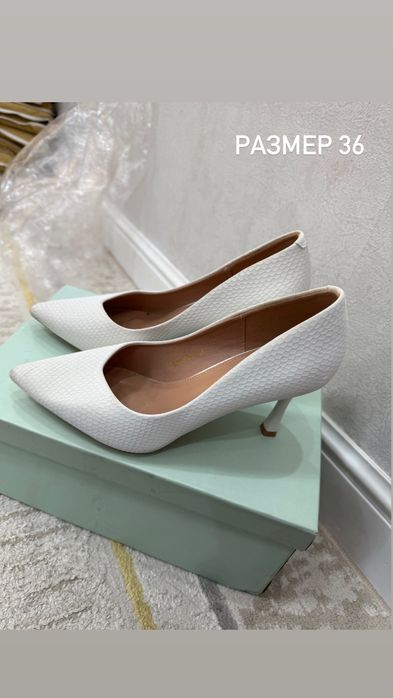 Продаю туфли новые