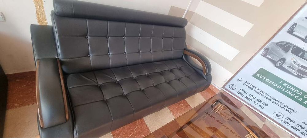 Ofis jixozlari, holati yangi