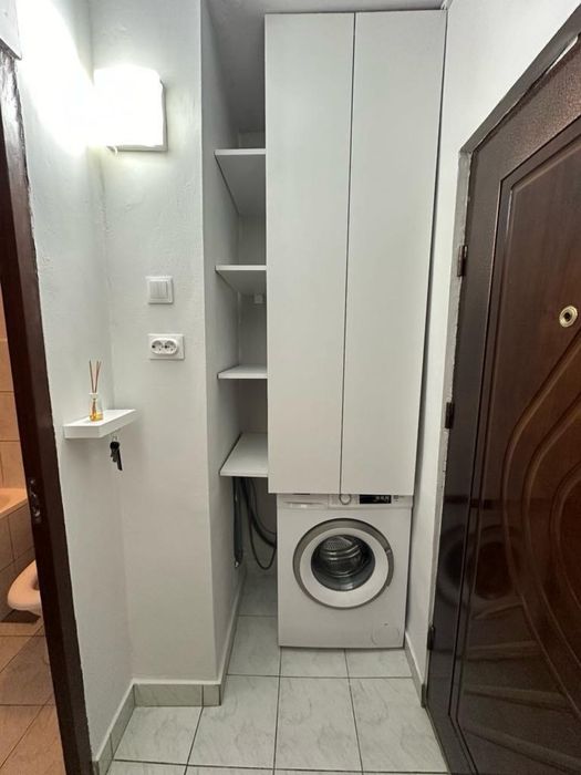 Proprietar, închiriez garsoniera